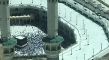 الحجيج في المسجد الحرام: بين زمزم والمقام، أرواح تعيش لحظات الوئام - فيديو