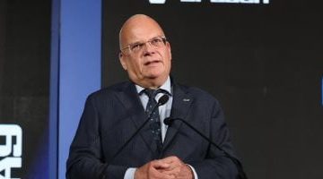 السفير السويدي: نحن ملتزمون بتعزيز شراكتنا الاقتصادية مع مصر