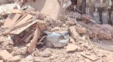 بث مباشر: لحظة انهيار منزل مكون من 3 طوابق في شبرا