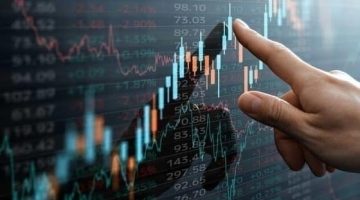 5 تغييرات بارزة في ملكية كبار المستثمرين بسوق الأسهم السعودية: اكتشف التفاصيل!
