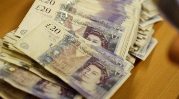 تراجع سعر الجنيه الإسترليني في نهاية تعاملات الأحد 15 يونيو 2025 بالبنوك