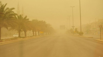 توقعات الطقس اليوم: رياح محملة بالغبار تسيطر على عدة مناطق