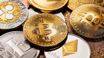 البيتكوين يسجل قفزة تاريخية ويتجاوز 108 آلاف دولار