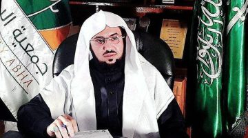 أمير عسير يثمن جهود أمين عام جمعية البر بأبها في العمل الإنساني