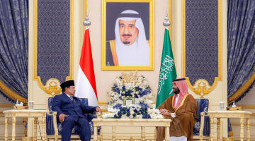 أرامكو تتصدر إمدادات النفط والبنزين إلى جاكرتا: استكشاف عمق الشراكة الطاقية بين السعودية وإندونيسيا