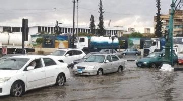 الأرصاد الجوية: أمطار غير متوقعة في حرارة الصيف ولا خوف من تسونامي - فيديو